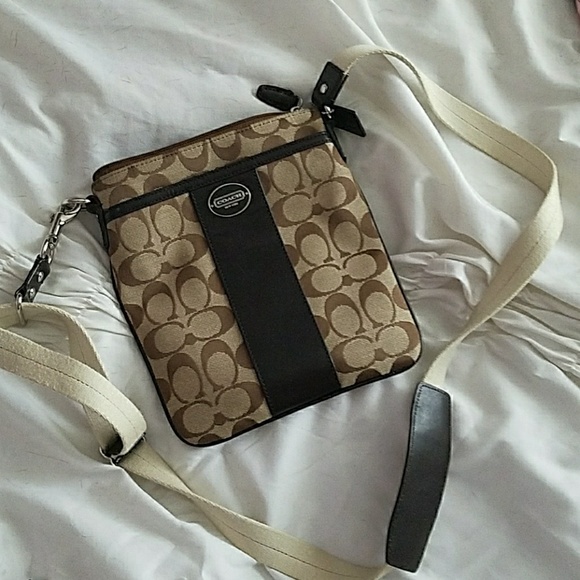 Coach Handbags - Coach bag